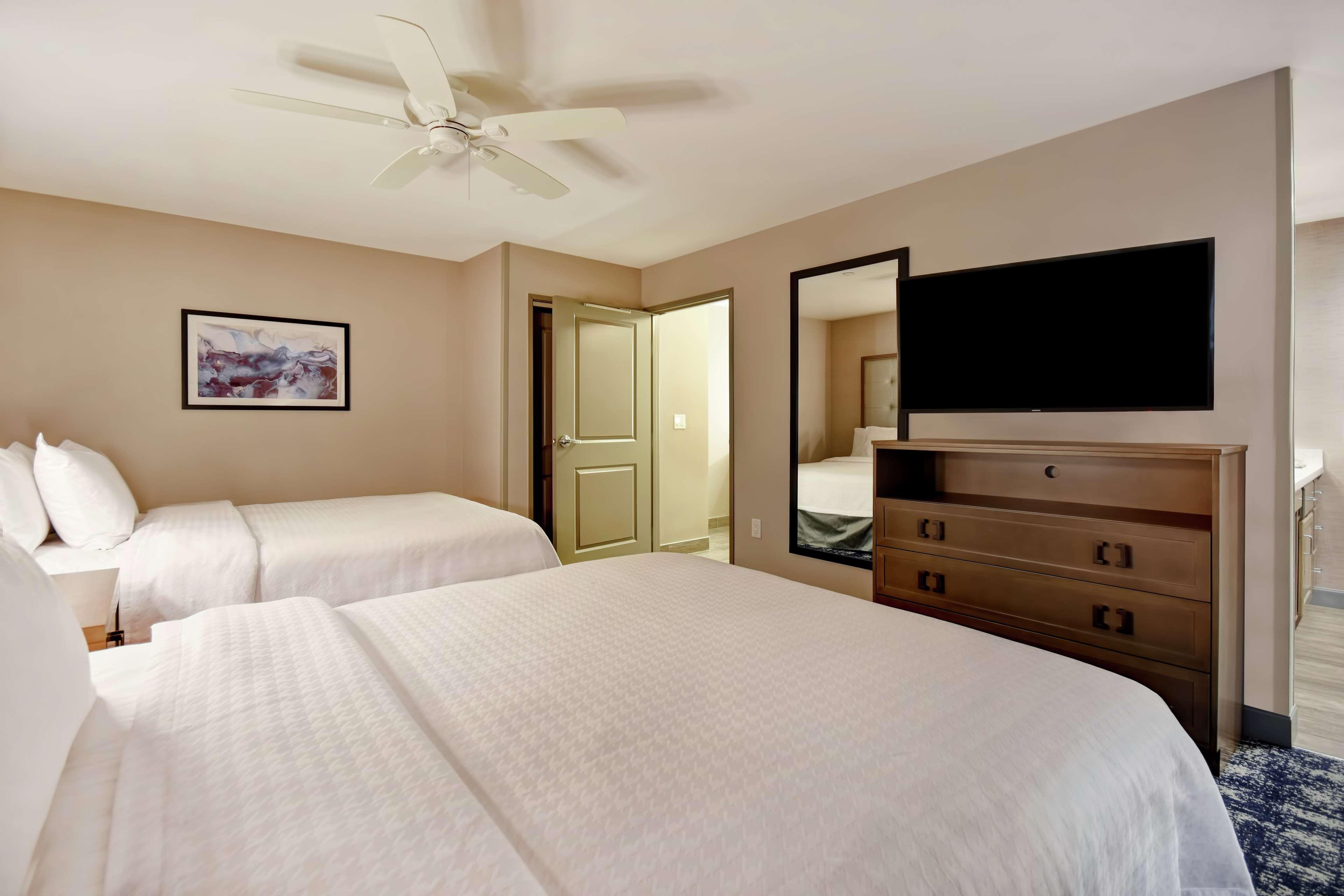 Homewood Suites By Hilton Orange New Haven Bagian luar foto