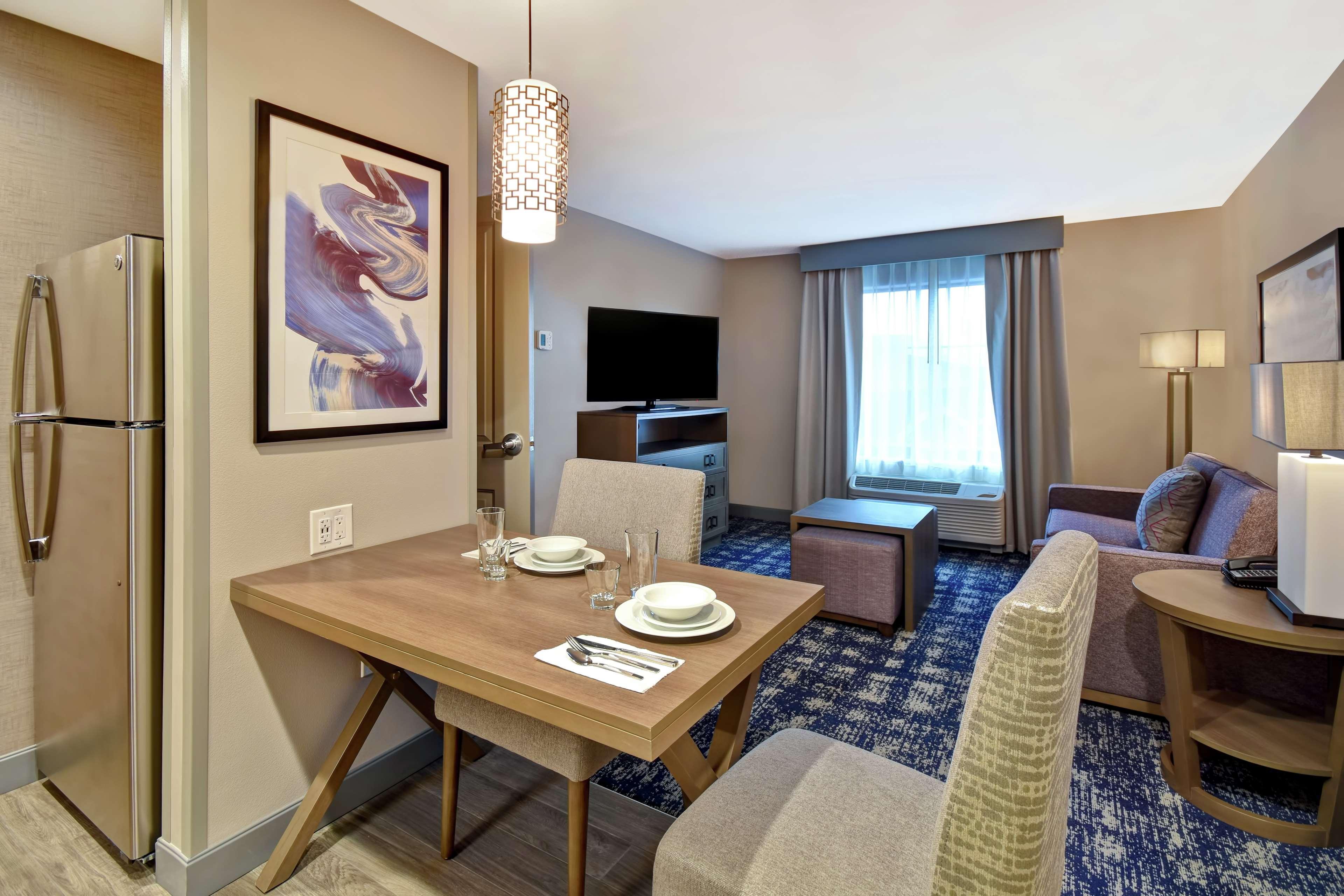 Homewood Suites By Hilton Orange New Haven Bagian luar foto